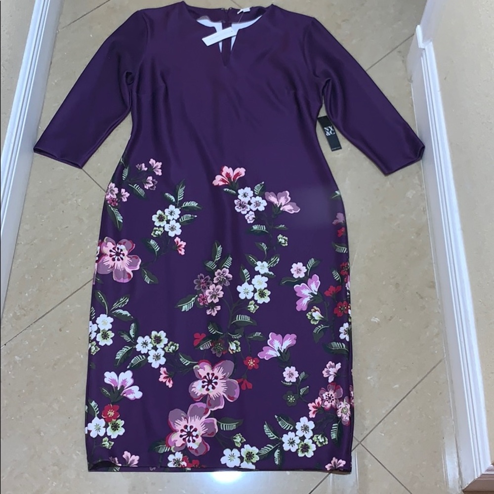 🆕BEAUTIFUL Purple Dress 👗 with floral print